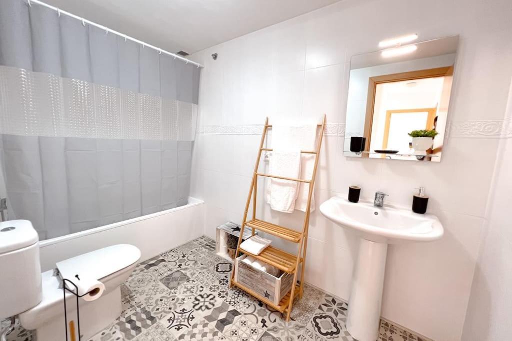 Apartamento Vinyes Del Priorat Cornudella de Montsant Exterior foto